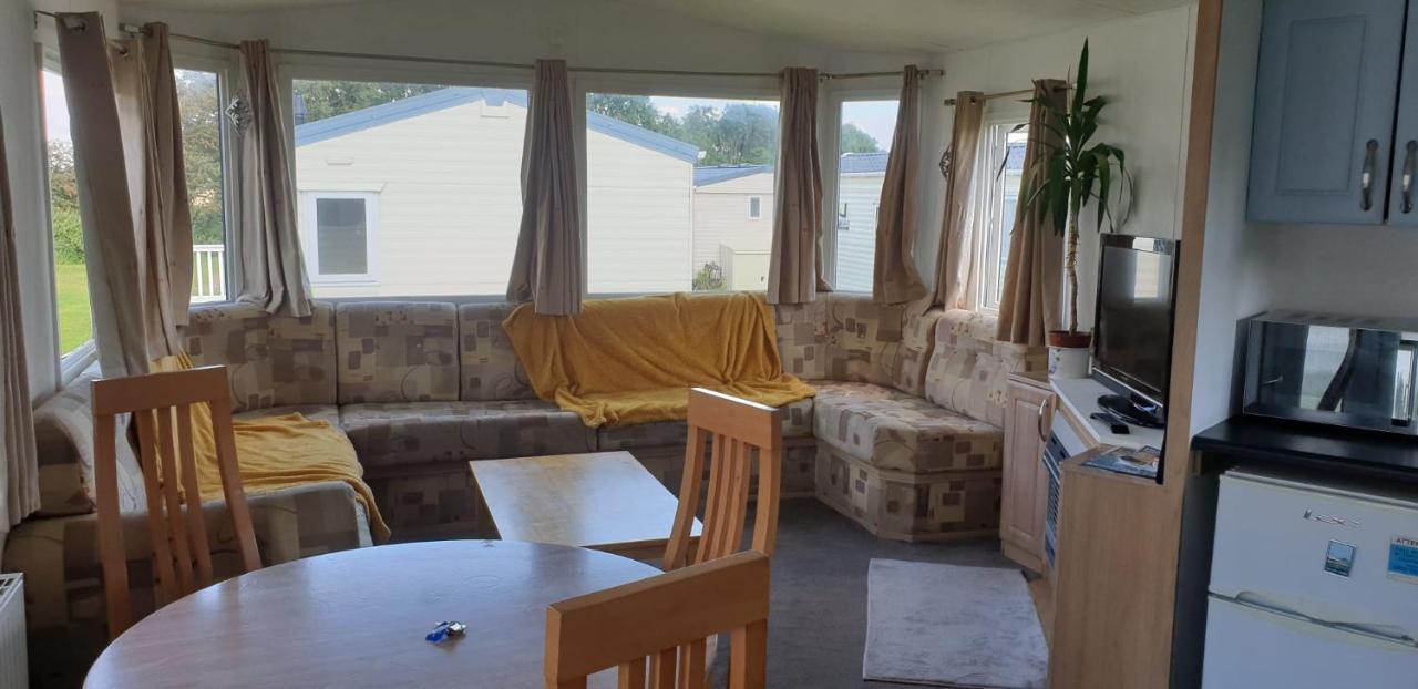 Private Caravan Situated At Parkdean Holiday Resort St Margaret'S At Cliffe Number 18 Esterno foto