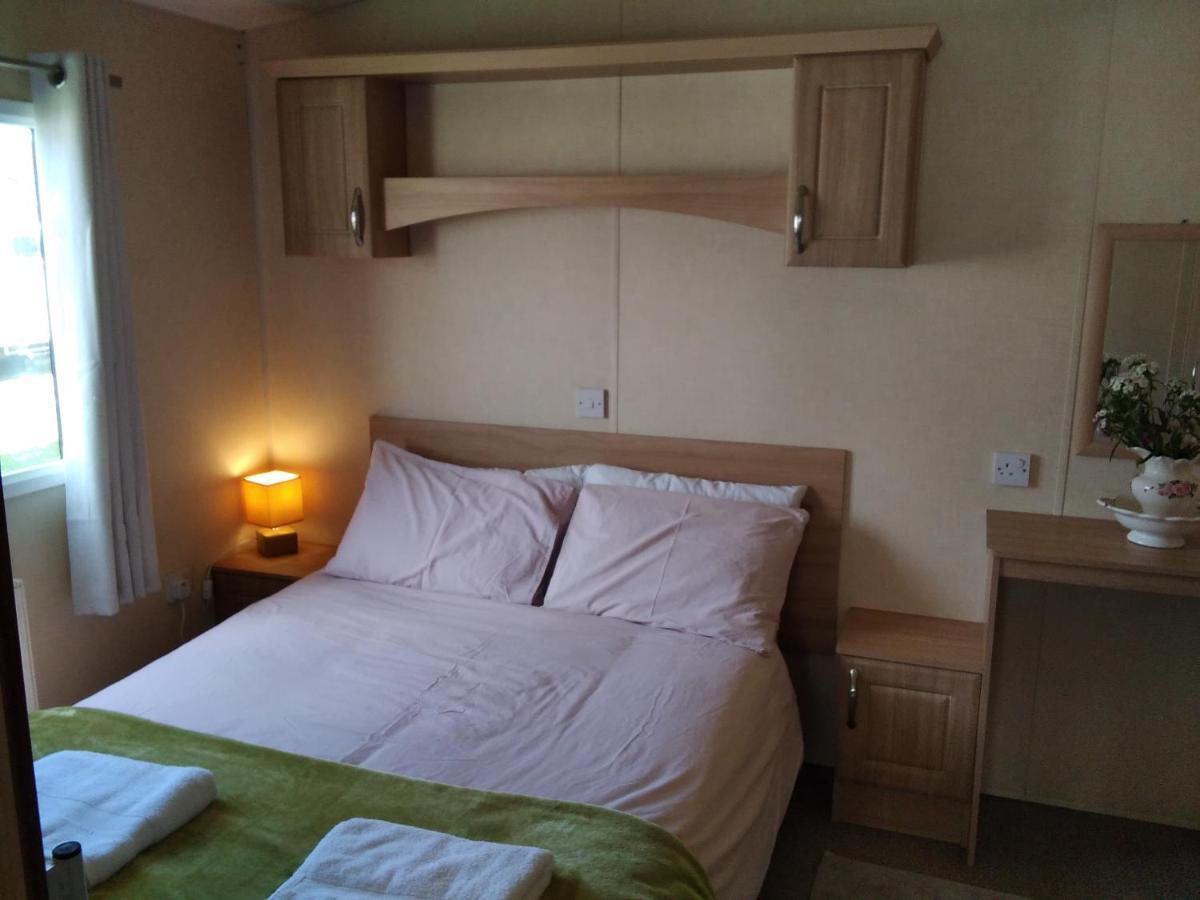 Private Caravan Situated At Parkdean Holiday Resort St Margaret'S At Cliffe Number 18 Esterno foto