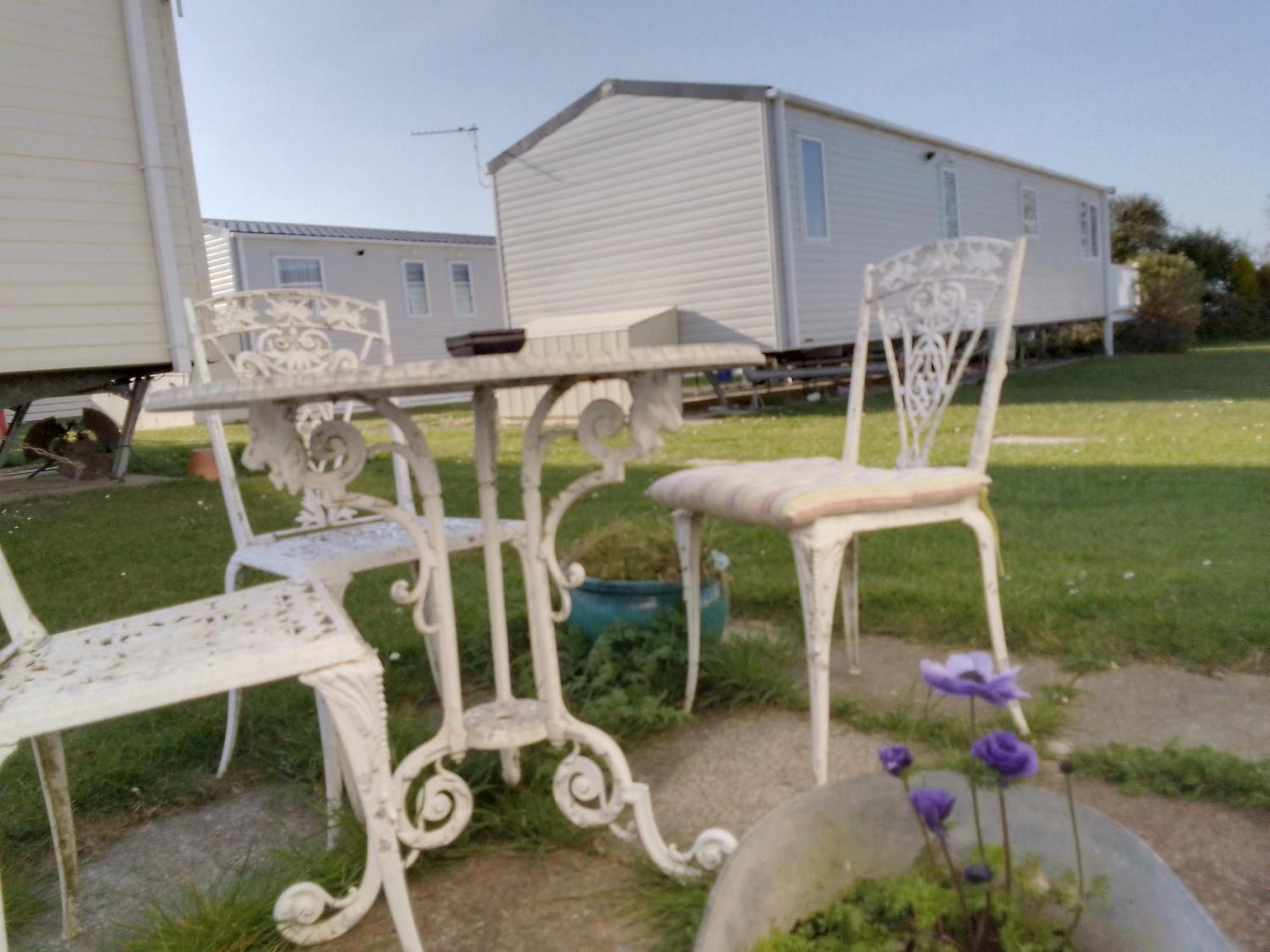 Private Caravan Situated At Parkdean Holiday Resort St Margaret'S At Cliffe Number 18 Esterno foto